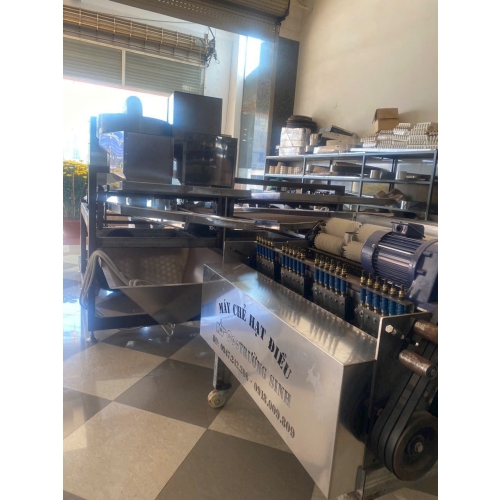 Máy chẻ điều 24 dao hàng A 