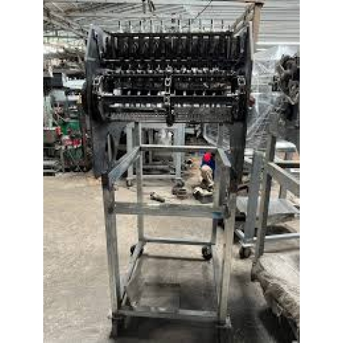 Máy chẻ điều 10 dao hàng A máy chẻ 10 dao công suất 2500-3000kg/8h/1 đầu máy